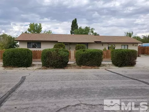 305 Fir St, Hawthorne, NV 89415