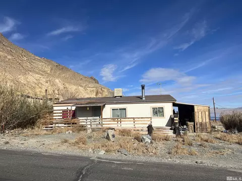 807 W Cottonwood Dr, Hawthorne, NV 89415