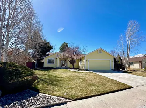 1838 Bougainvillea Dr, Minden, NV 89423