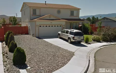 17628 Elk Ct, Reno, NV 89508