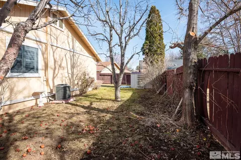 7598 Devonshire Ln, Reno, NV 89511 photo 28