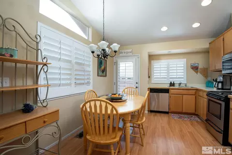 7598 Devonshire Ln, Reno, NV 89511 photo 11