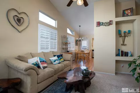 7598 Devonshire Ln, Reno, NV 89511 photo 8