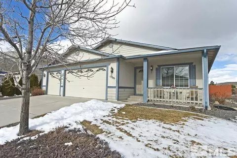 17705 Honey Locust Ct, Reno, NV 89508
