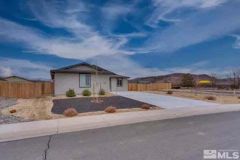 1182 Ferretto Pkwy, Dayton, NV 89403