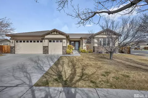 610 St Andrews Dr, Dayton, NV 89403