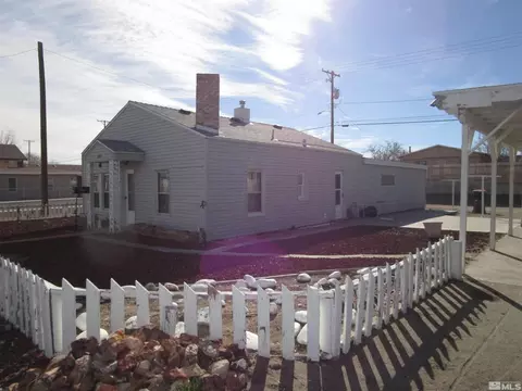 190 Ferguson St, Fallon, NV 89406 photo 3