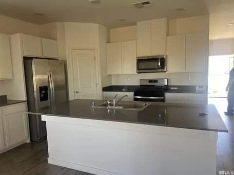 409 Agate Ln, Fallon, NV 89406 photo 8