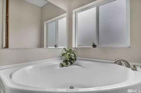 5205 E 2nd Ave, Sun Valley, NV 89433 photo 35