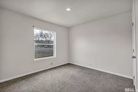 5205 E 2nd Ave, Sun Valley, NV 89433 photo 28