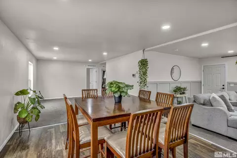 5205 E 2nd Ave, Sun Valley, NV 89433 photo 15