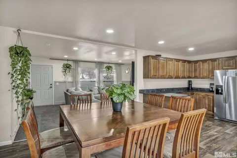 5205 E 2nd Ave, Sun Valley, NV 89433 photo 14
