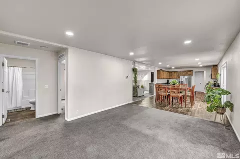 5205 E 2nd Ave, Sun Valley, NV 89433 photo 20