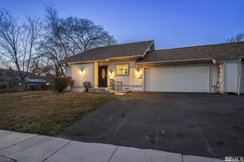 1201 Conway Ln, Reno, NV 89503