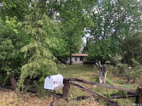 1290 Farm District Rd, Fernley, NV 89408