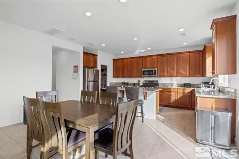 9779 Pachuca Dr, Reno, NV 89521 photo 5