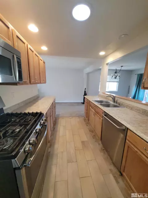 15030 Perlite Dr, Reno, NV 89521 photo 4