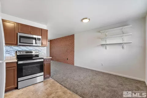 24 E Gault Way, Sparks, NV 89431 photo 11