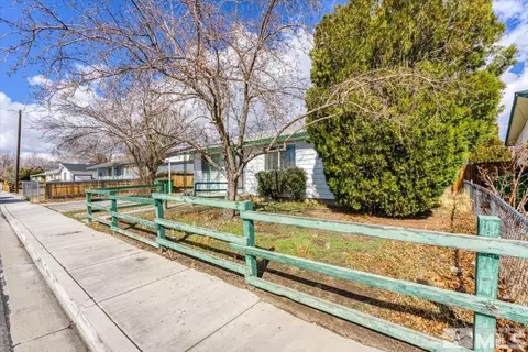 24 E Gault Way, Sparks, NV 89431 photo 4