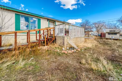 5620 Rilla Way, Sun Valley, NV 89433