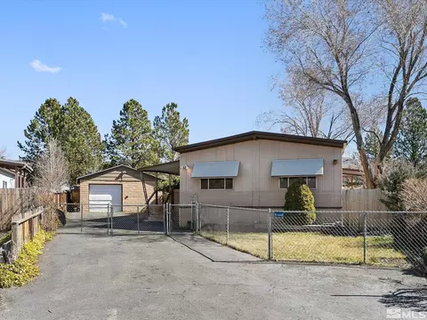 16350 Enargite Cir, Reno, NV 89521