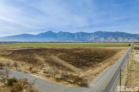 1701 Buckeye Rd, Minden, NV 89423