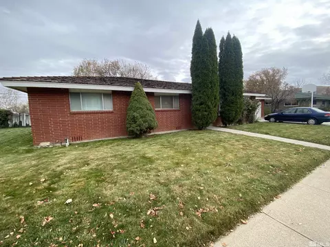 207 Carville Cir, Carson City, NV 89703