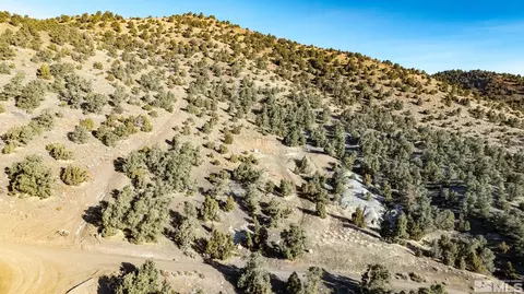 2060 Scorpion Rd, Reno, NV 89521 photo 2