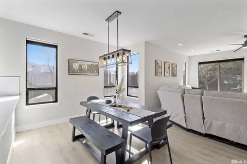 490 Haleb, Reno, NV 89521 photo 10