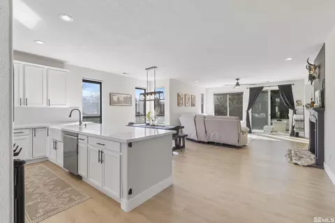 490 Haleb, Reno, NV 89521 photo 3
