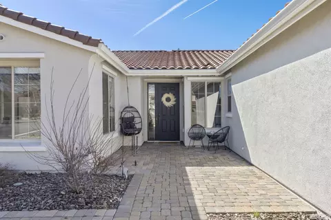 490 Haleb, Reno, NV 89521 photo 2