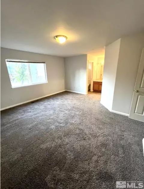 1107 Dixie Ln, Fernley, NV 89408 photo 10
