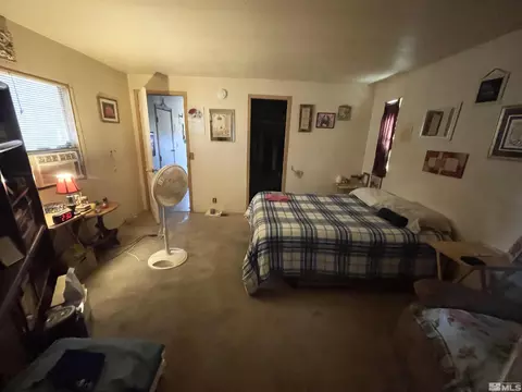 175 E 8th Ave, Sun Valley, NV 89433 photo 9