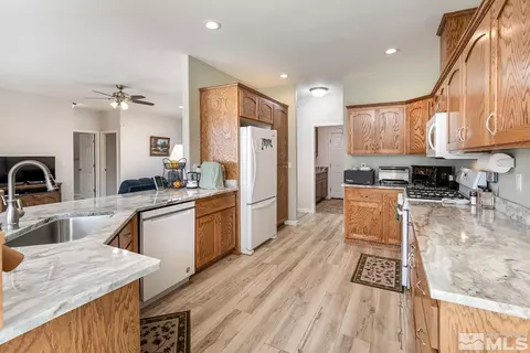 2159 Verona Dr, Fallon, NV 89406 photo 5