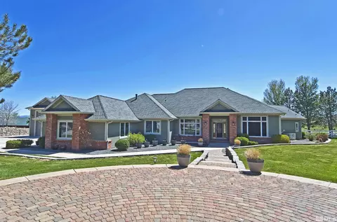 271 Fredericksburg Rd, Gardnerville, NV 89460