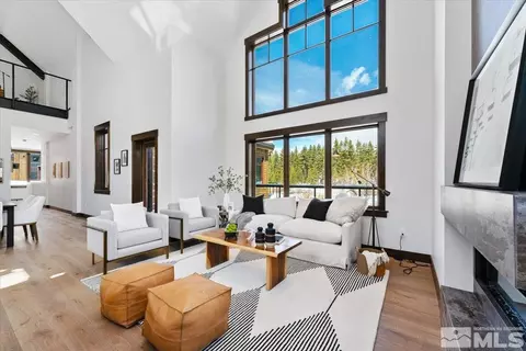 28 Beach Club Dr #405, Stateline, NV 89449
