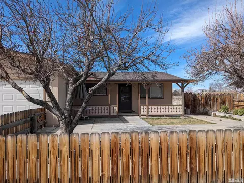 307 Sandy Ave, Yerington, NV 89447