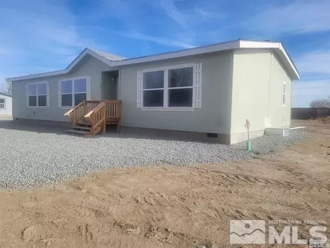 100 Chateau, Yerington, NV 89447