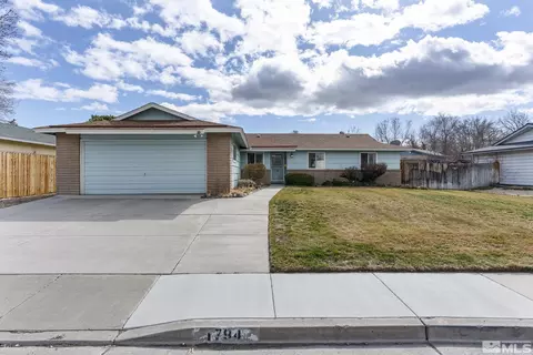 1794 Mesa Vista Dr, Sparks, NV 89434