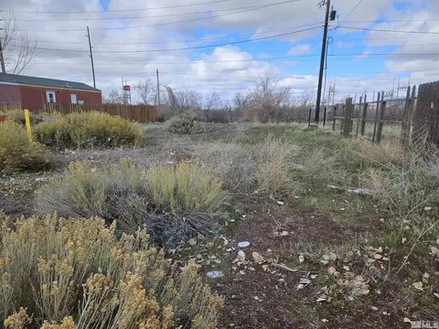 117 Bryson Dr, Battle Mountain, NV 89820
