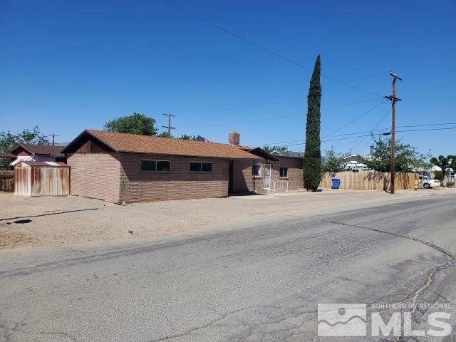 2300 N Carson St  