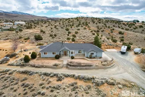 565 Valle Verde Dr, Sparks, NV 89441
