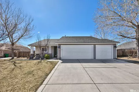 819 Laca, Dayton, NV 89403