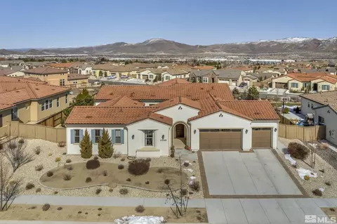 13348 Travertine Ln, Reno, NV 89511