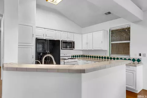 1167 Tule Dr, Reno, NV 89521 photo 12