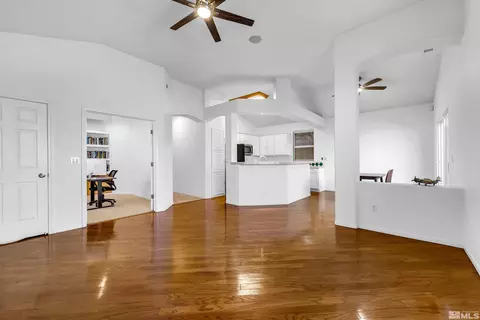 1167 Tule Dr, Reno, NV 89521 photo 5