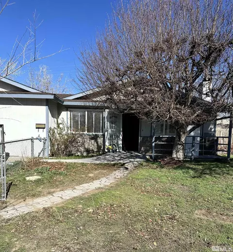 3715 Woodside Dr, Carson City, NV 89701