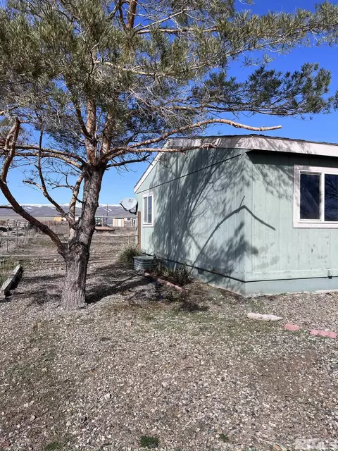 4020 Eureka Ave, Crescent Valley, NV 89821 photo 2
