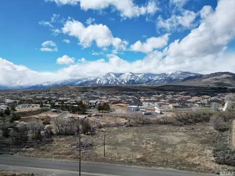 6515 Bigelow Dr, Carson City, NV 89701