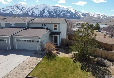 8695 Bagpipe Cir, Reno, NV 89506
